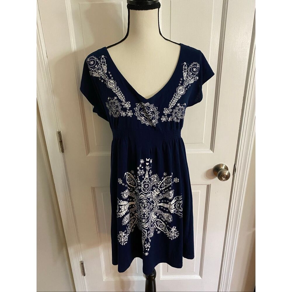 Venus casual boho dress size M